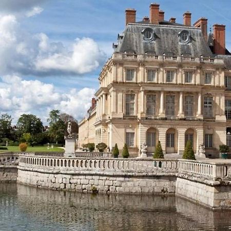 Zanzibar - 15 Min Walk To Fontainebleau Chateau Avon Екстериор снимка